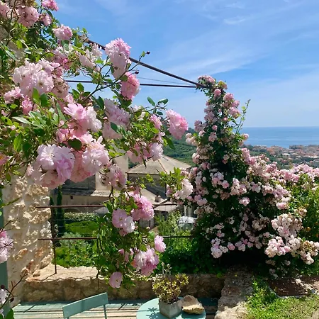 Camamila Sea View Panoramic Holiday home Finale Ligure