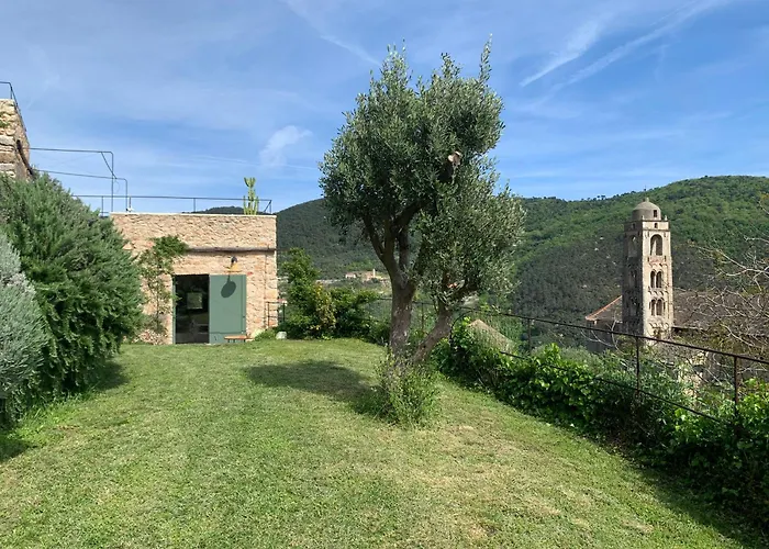 Camamila Sea View Charming Finale Ligure